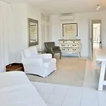 Villa Can Flores